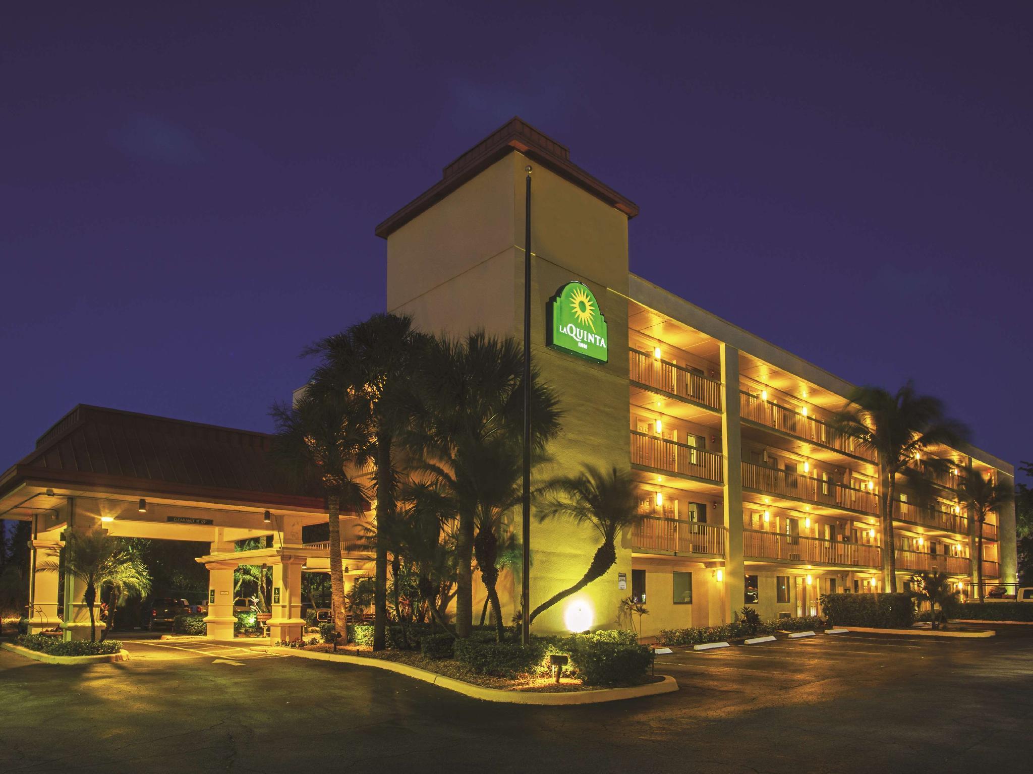 La Quinta Inn By Wyndham West Palm Beach - Florida Turnpike Εξωτερικό φωτογραφία