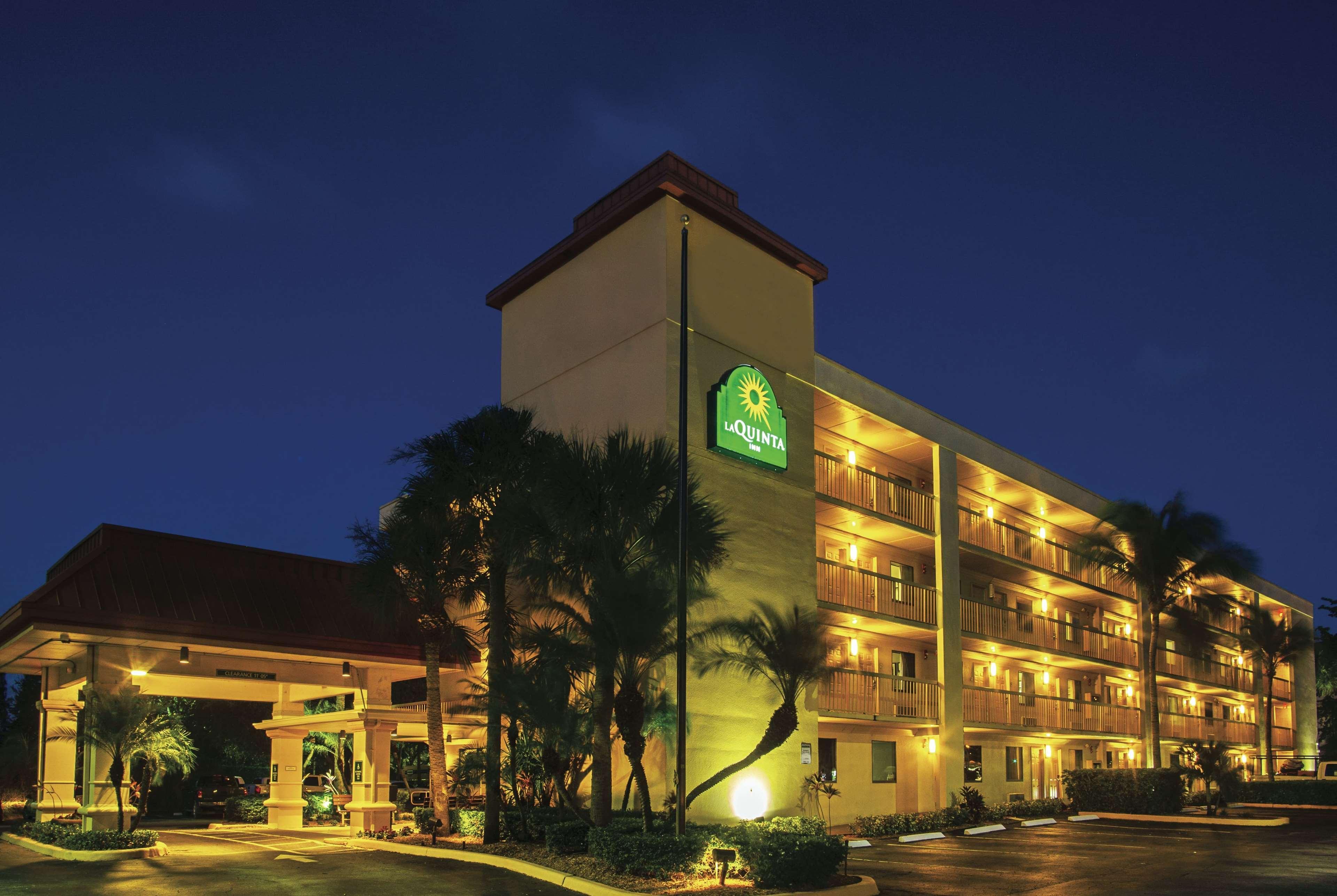 La Quinta Inn By Wyndham West Palm Beach - Florida Turnpike Εξωτερικό φωτογραφία