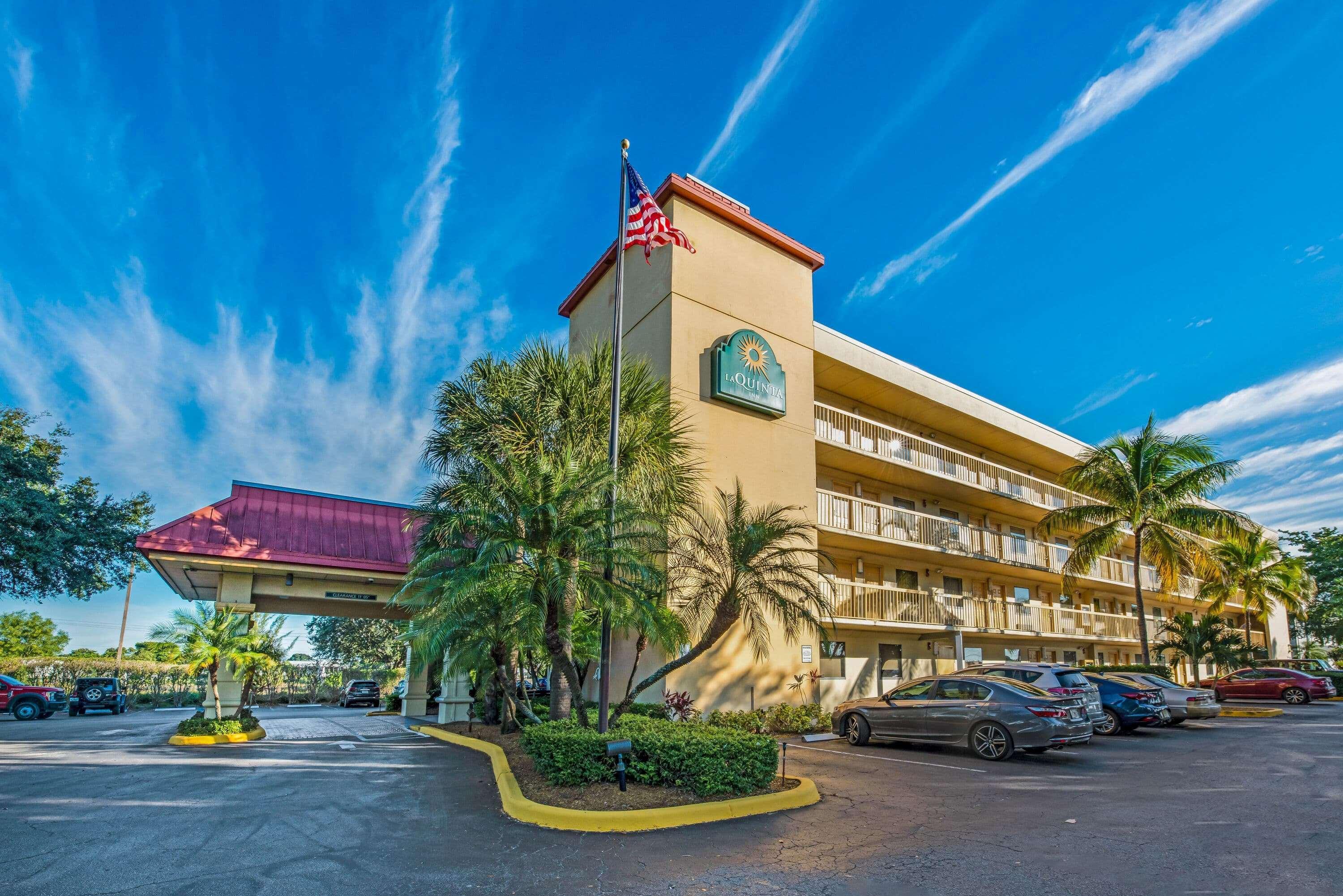La Quinta Inn By Wyndham West Palm Beach - Florida Turnpike Εξωτερικό φωτογραφία
