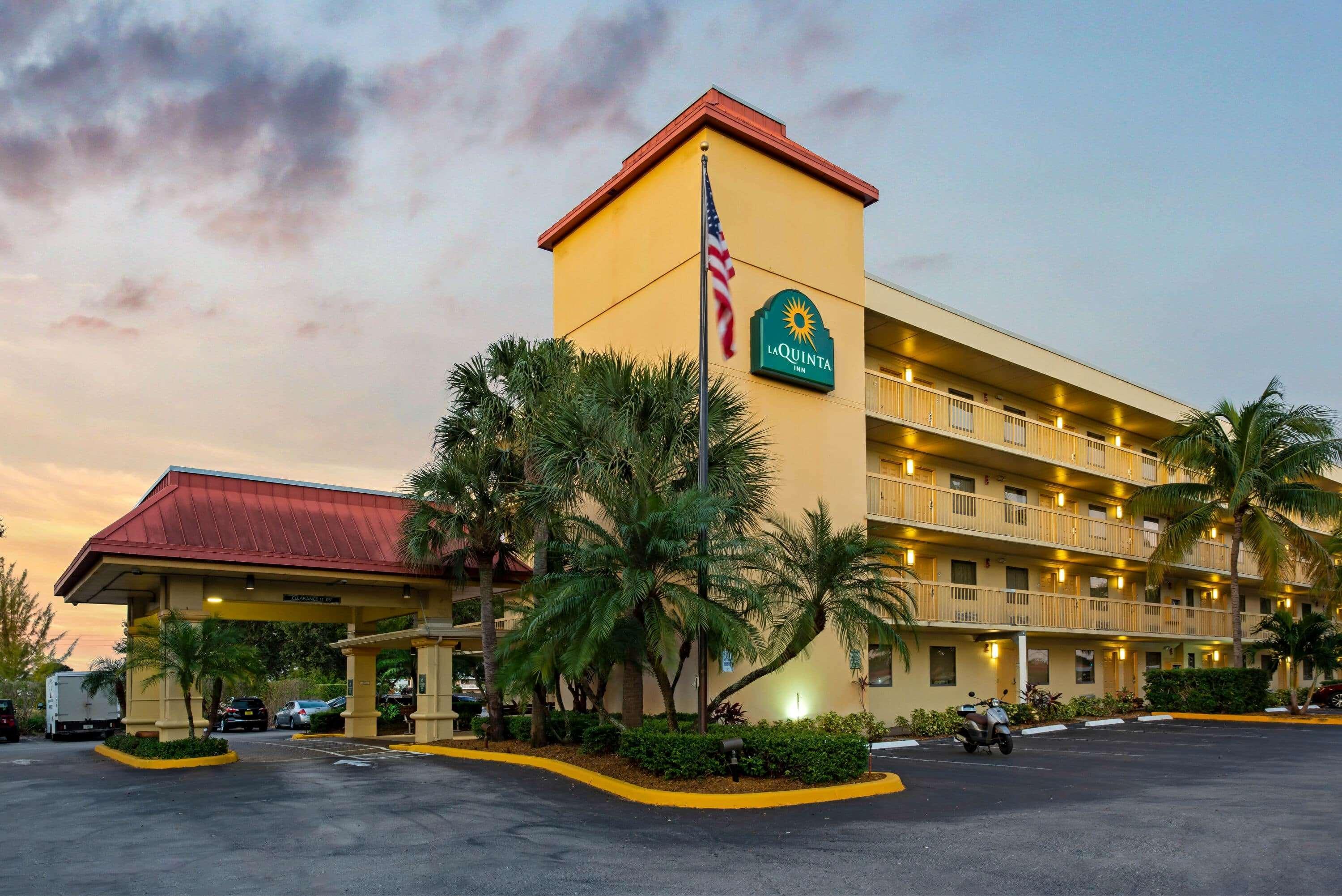 La Quinta Inn By Wyndham West Palm Beach - Florida Turnpike Εξωτερικό φωτογραφία