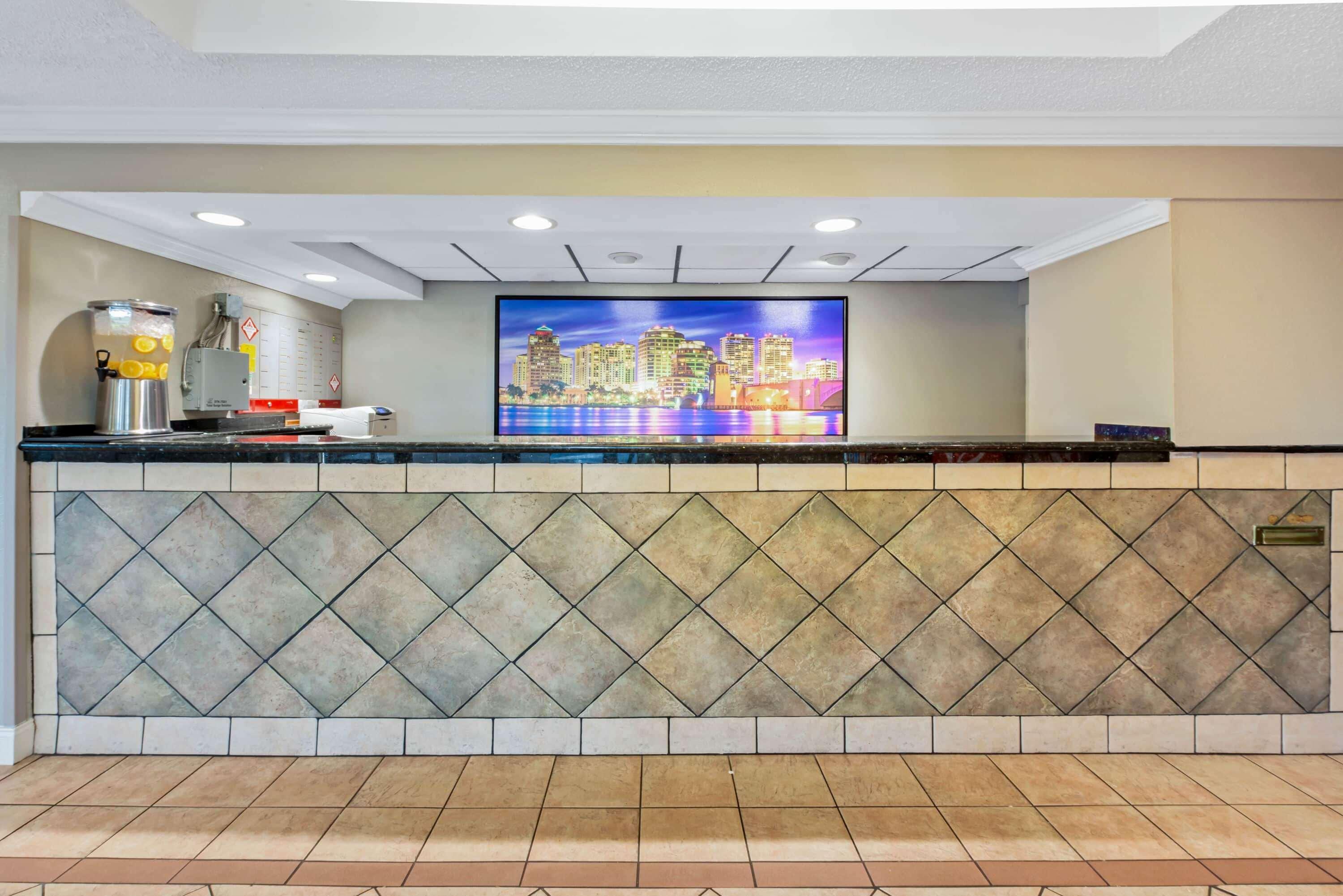 La Quinta Inn By Wyndham West Palm Beach - Florida Turnpike Εξωτερικό φωτογραφία