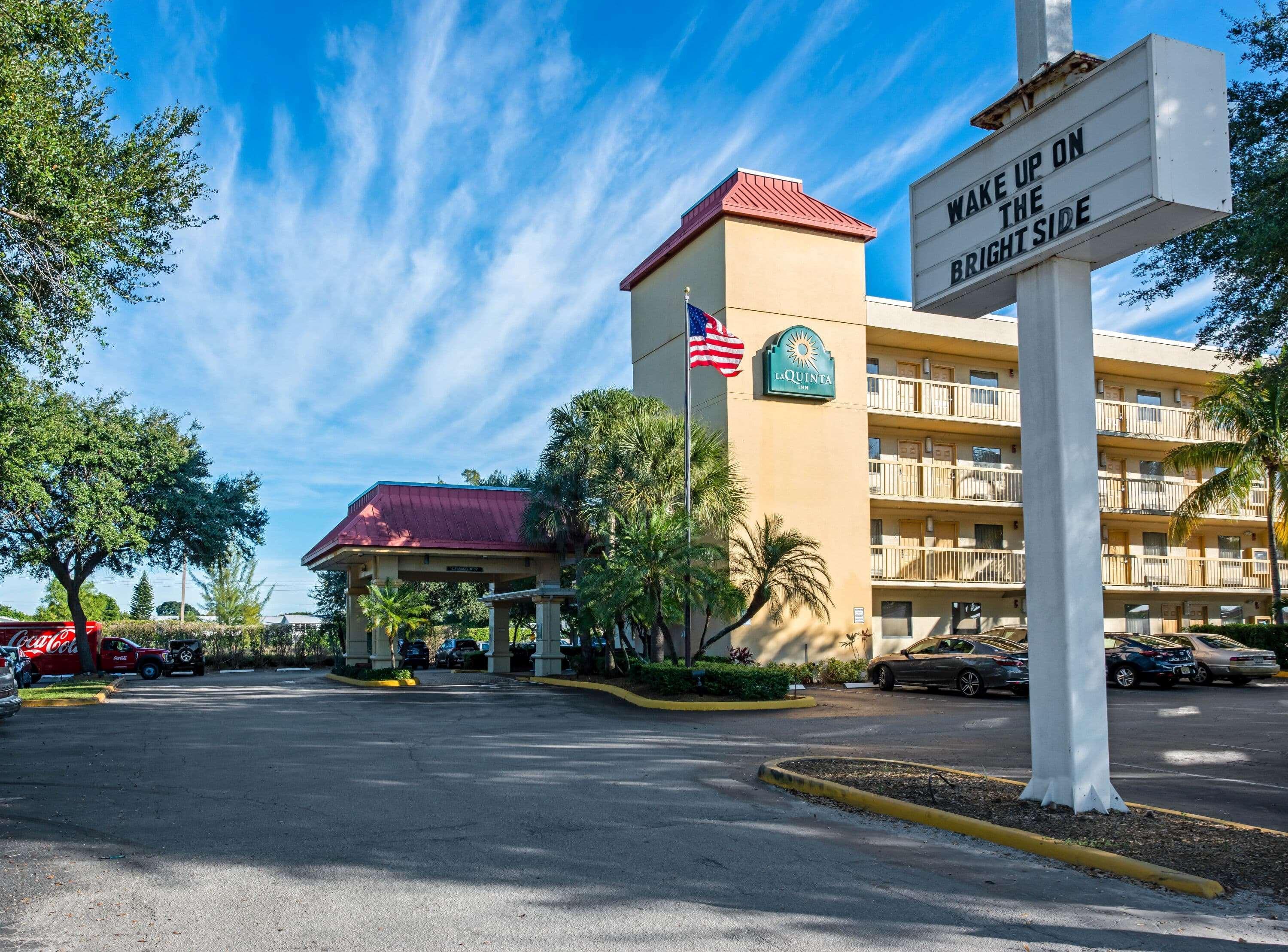 La Quinta Inn By Wyndham West Palm Beach - Florida Turnpike Εξωτερικό φωτογραφία