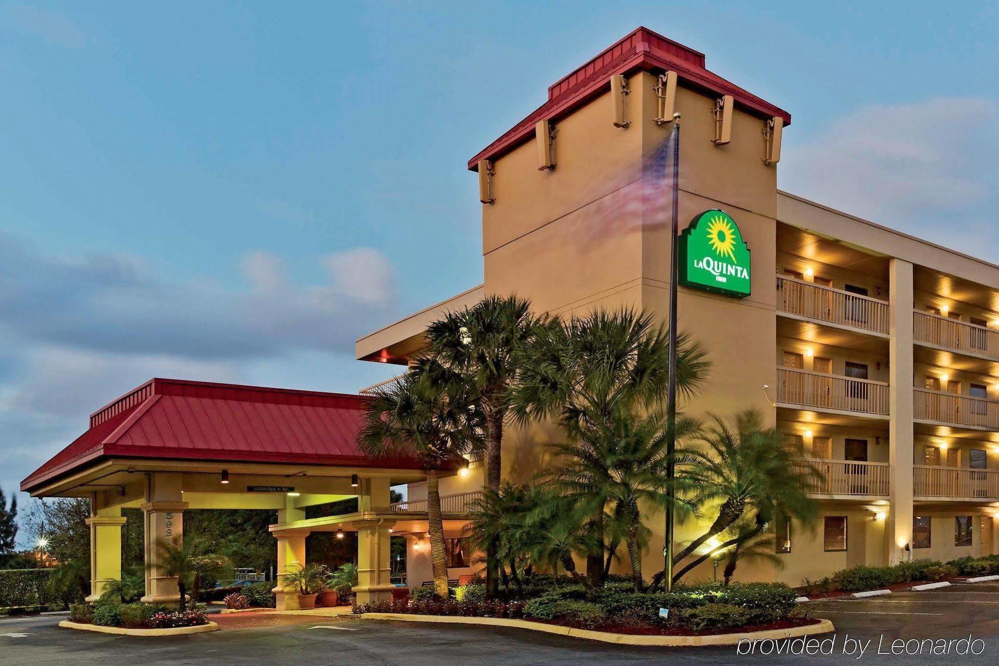 La Quinta Inn By Wyndham West Palm Beach - Florida Turnpike Εξωτερικό φωτογραφία
